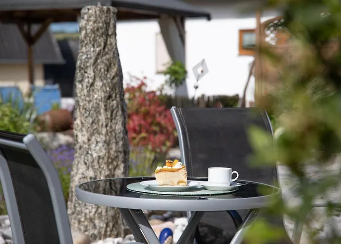 Landhaus Heimisch Bed & Breakfast
